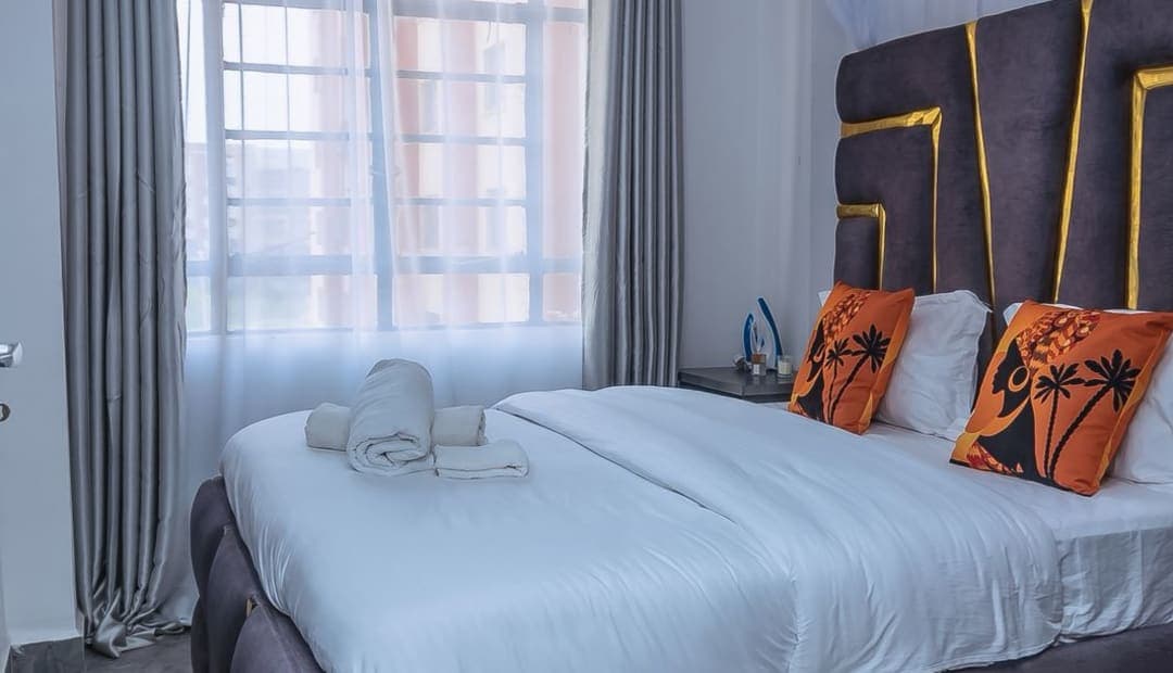 RESTNEST AIRBNB