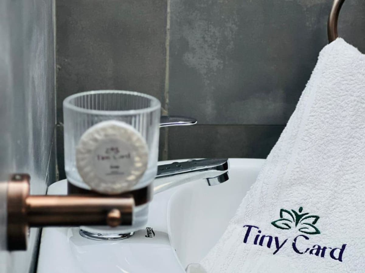 Tiny Cards Apartments photo 3